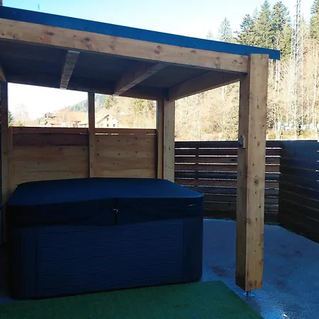 아파트 Jacuzzi Prive Romann 1 종루프 롱지메르