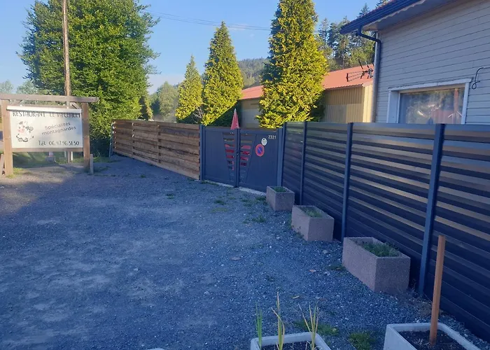 Jacuzzi Prive Romann 1 아파트