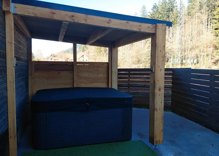 아파트 Jacuzzi Prive Romann 1 종루프 롱지메르